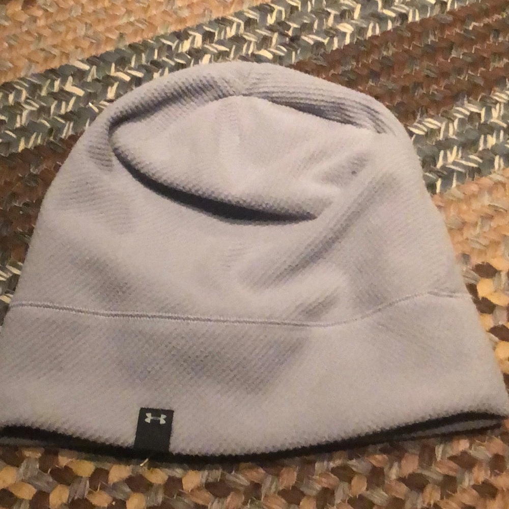 Under Armor beanie